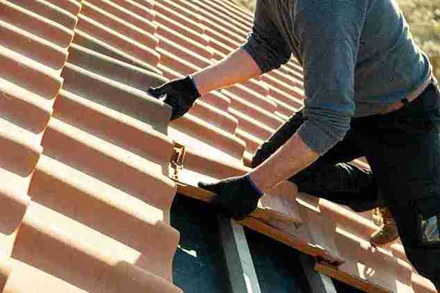 How to Choose the Best Roof for Your Los Angeles Home: Materials, Costs, and Trends